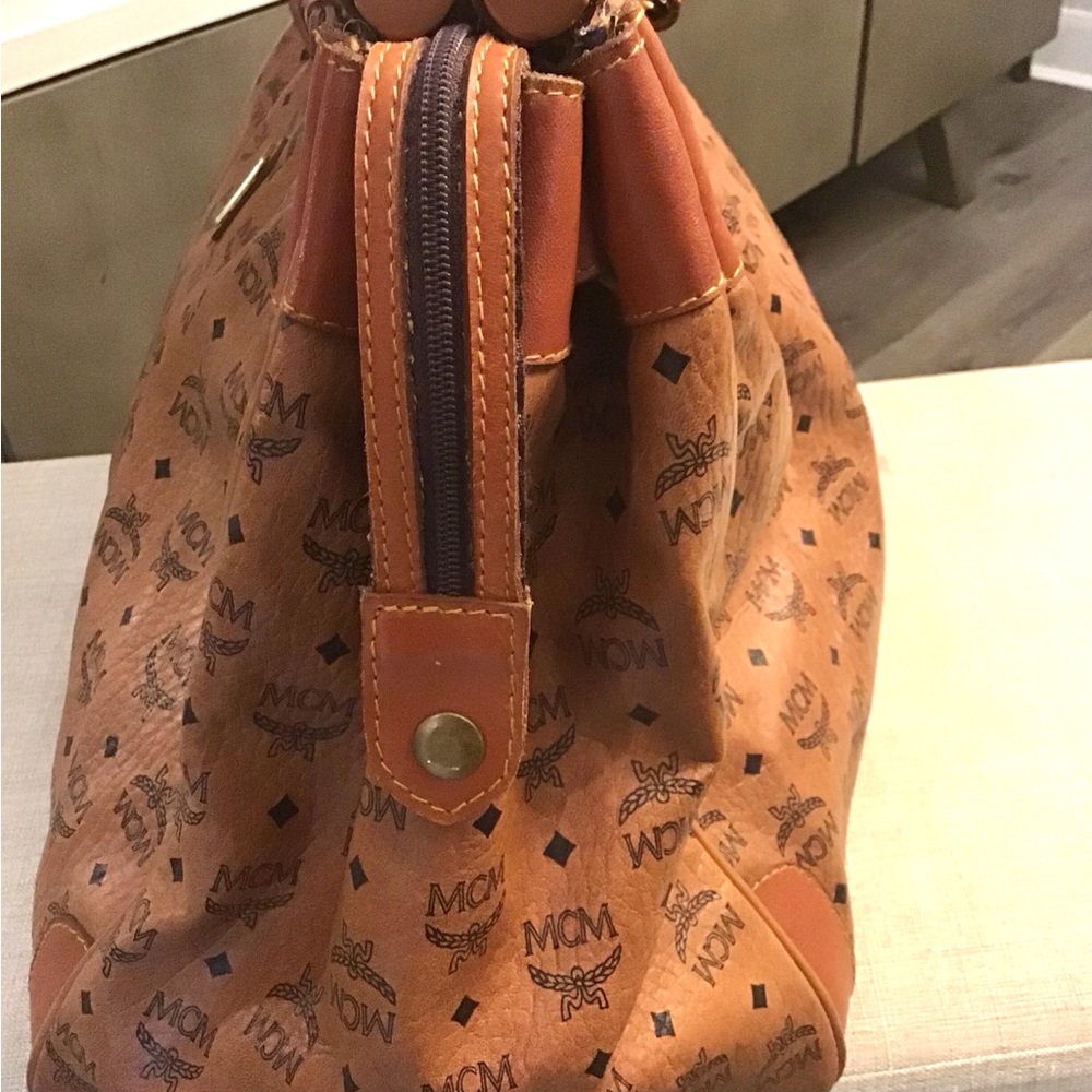 MCM Bags - Picture 11 of 15
